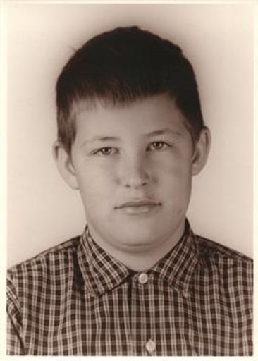 Paul R. Conyers photo gallery thumbnail 11 of 77