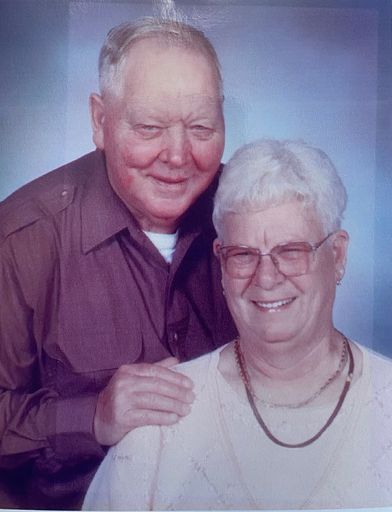Sharon Ann (Sines)  Parker photo gallery thumbnail 7 of 67