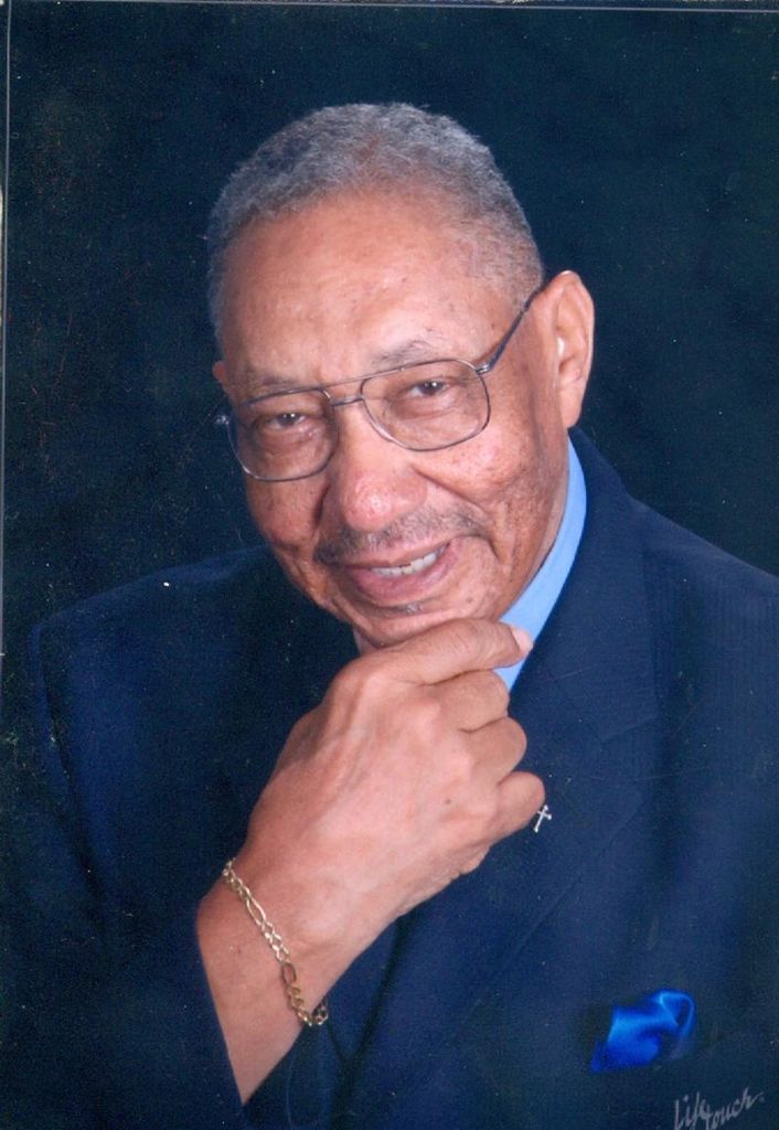 Robert E. Smith Sr. Profile Photo