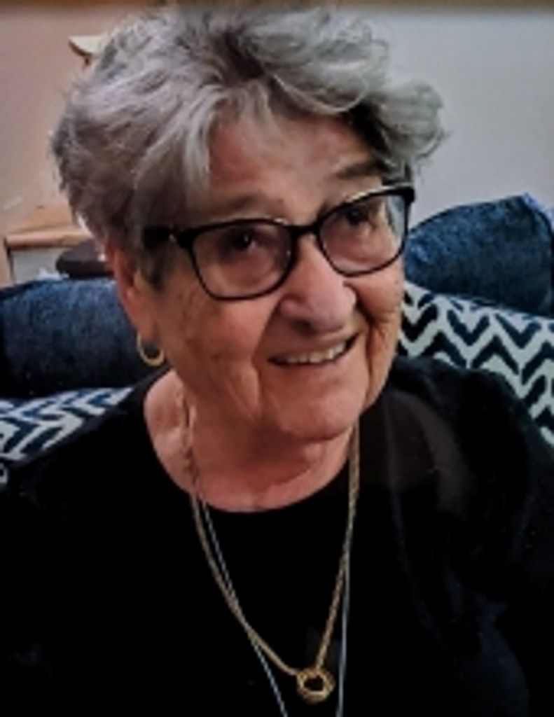 Maria R. Paiva