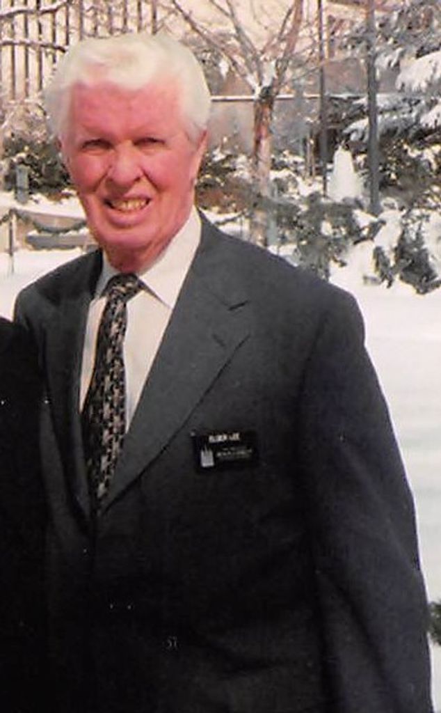 Willard Leroy Lee Profile Photo