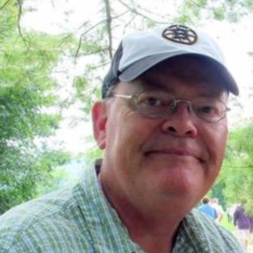 Robert "Bob" J Raichle