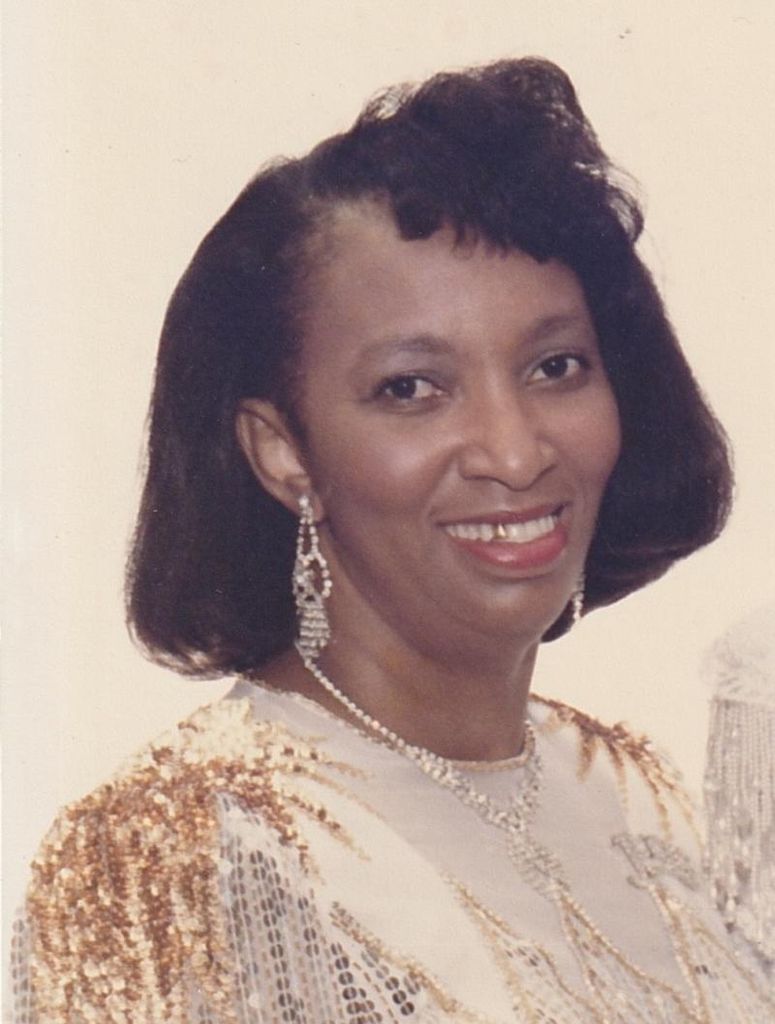 Gloria A Hale