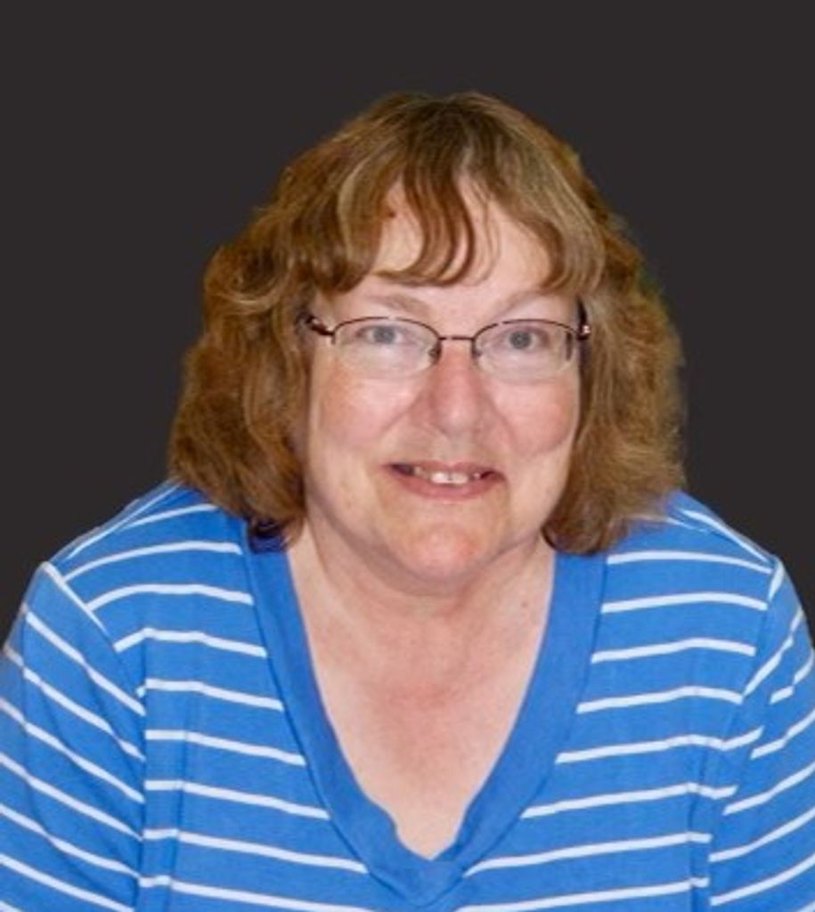 Debra (Curbeau)  Weiss