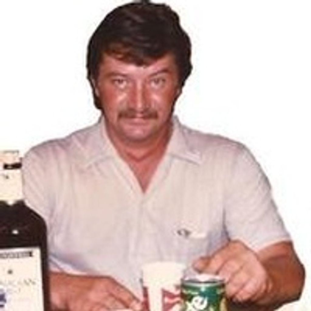 Kenneth  Eugene Underwood