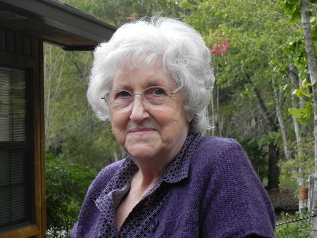 Lois Powell Profile Photo