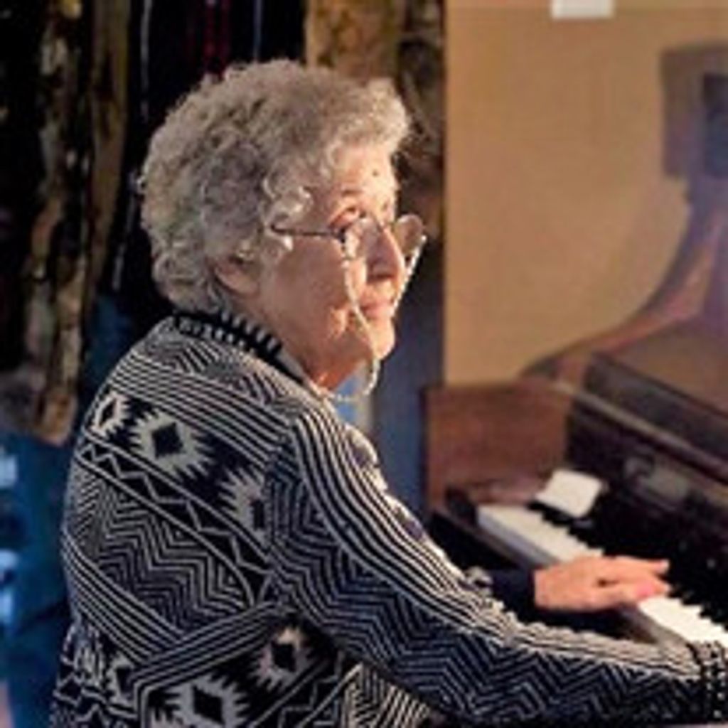 Ms. Doris Gaye Dillard
