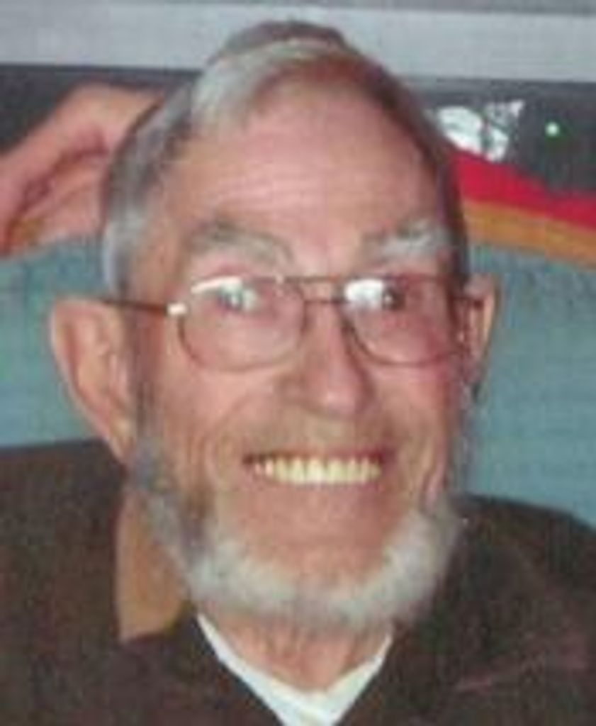 Roland Petersen Profile Photo