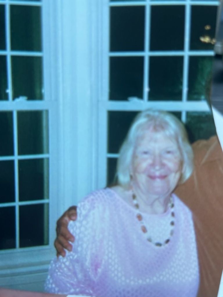 Helen Ruth Crabtree Profile Photo