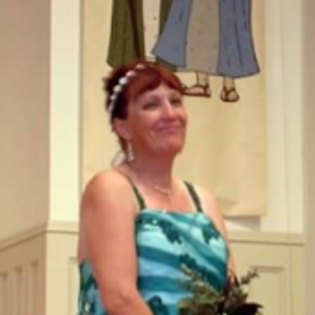 Trudieann Hollinger
