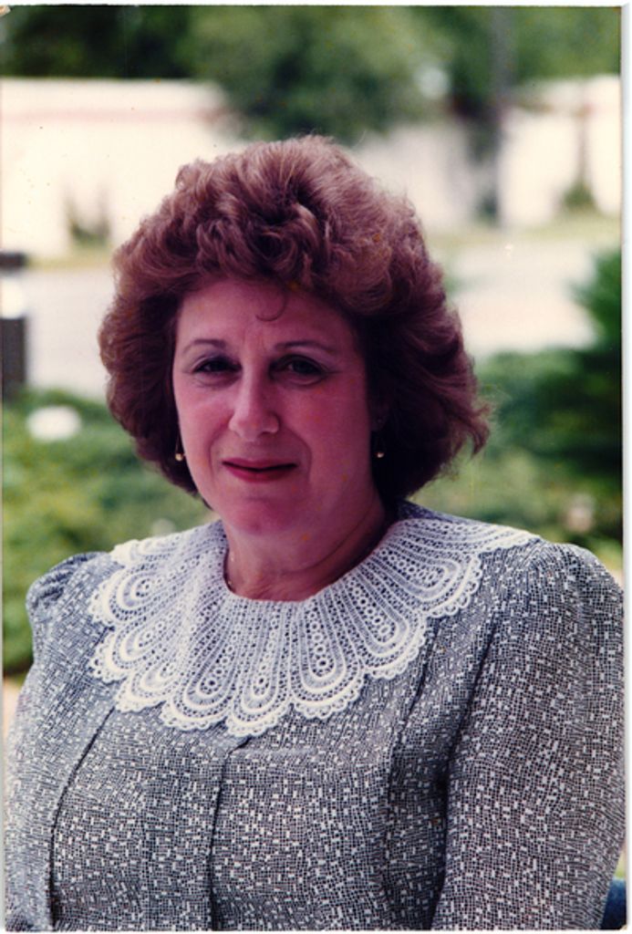 Ann Monroe-Hecker Profile Photo