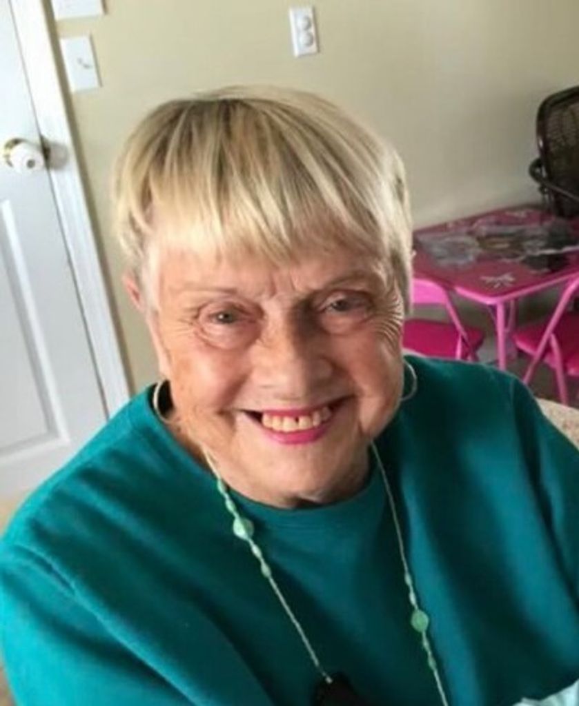 Minnie Johnson Holland Profile Photo