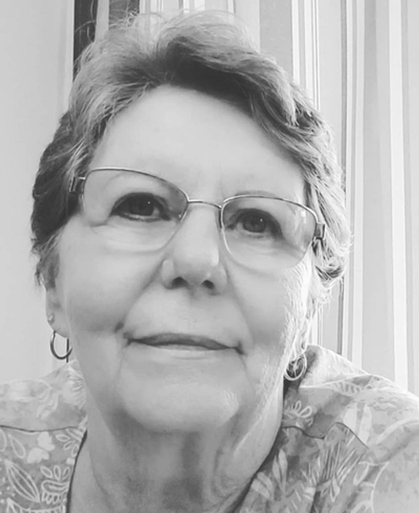 Verdena E. Knott