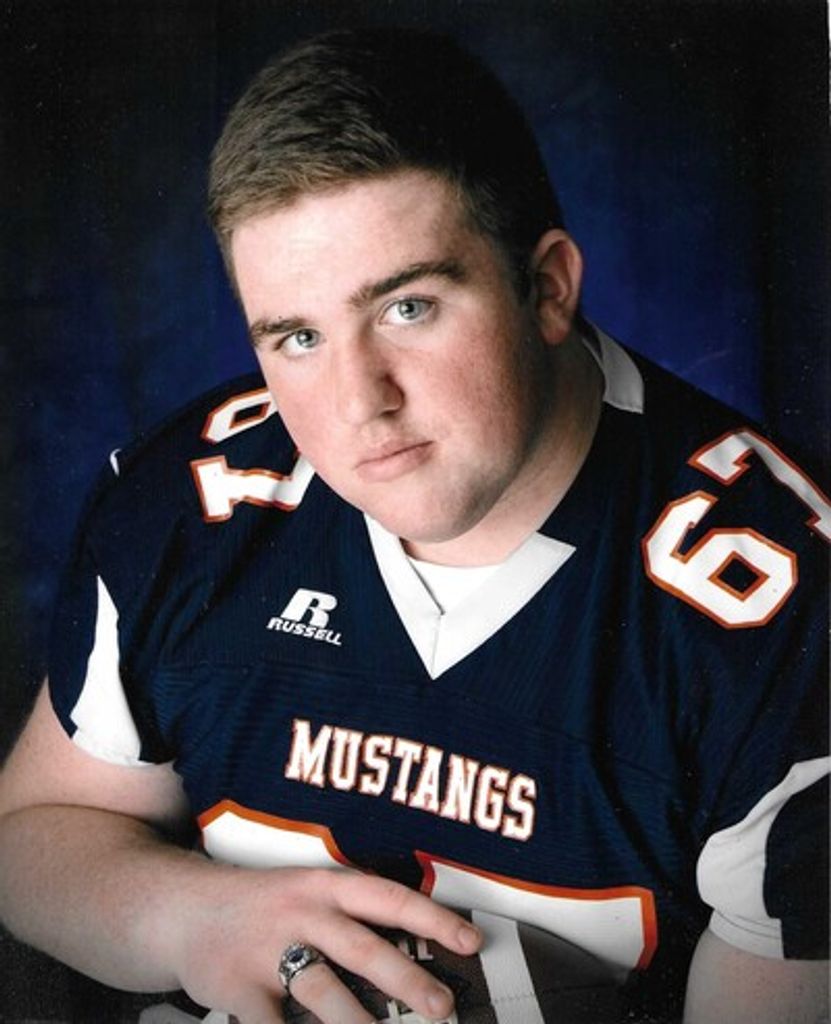 Ethan Edward Thompson Profile Photo