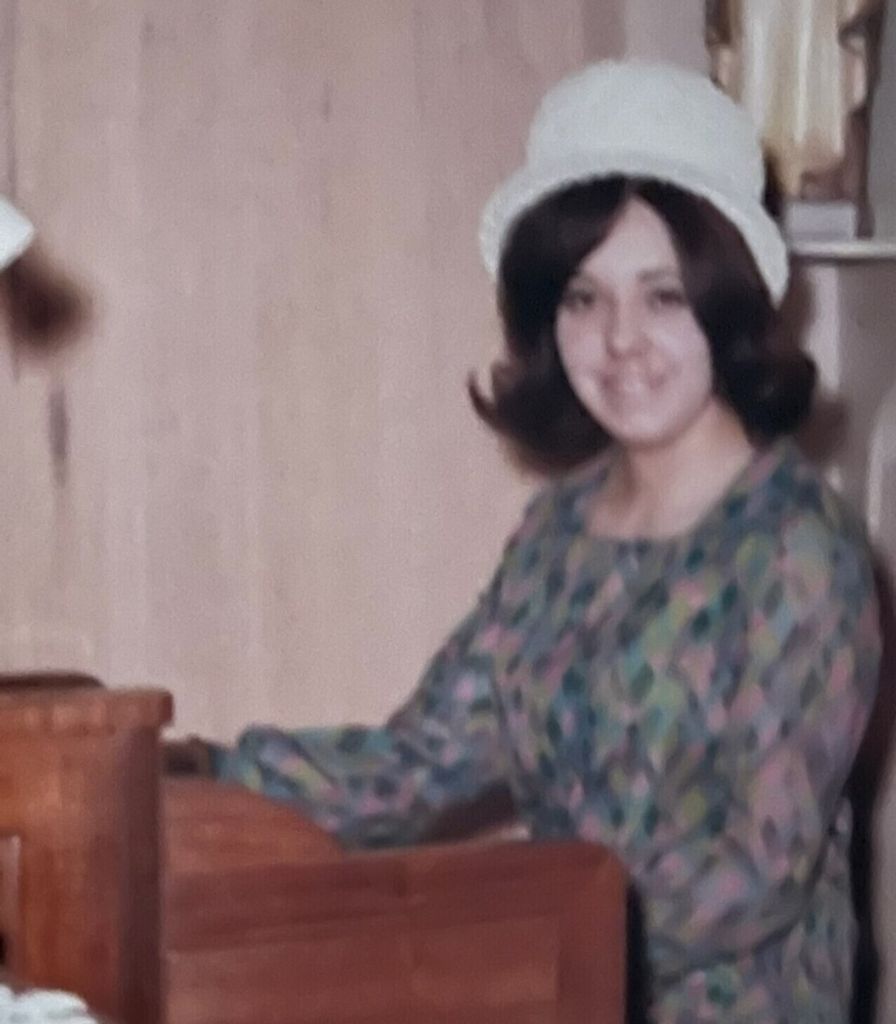 Marie Joan Holland (Mestas) Profile Photo