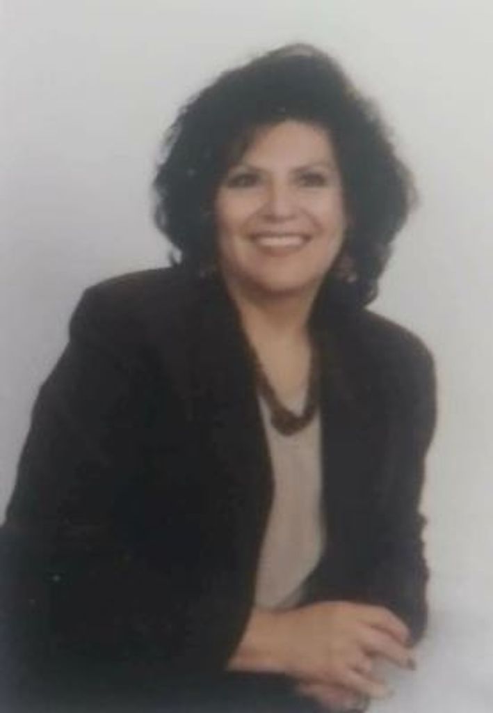 Rozella Erlinda Salazar