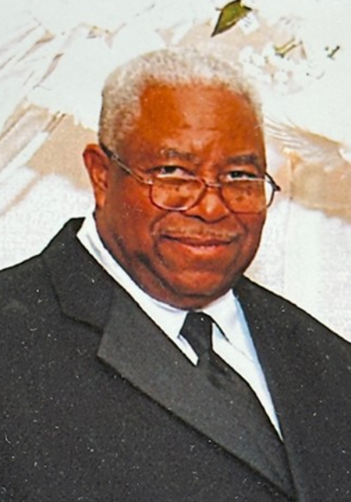 George W. (Jr.)  Howell Profile Photo