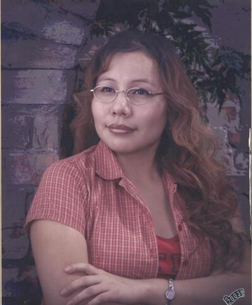 Charlotte Conica Profile Photo