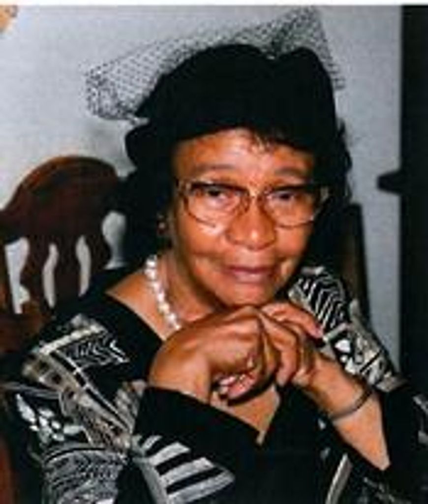 Sarah Naomi Chambers