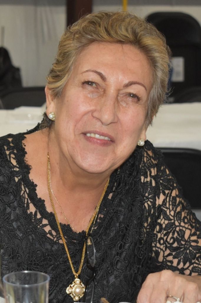 Maria Teresa Roman Profile Photo