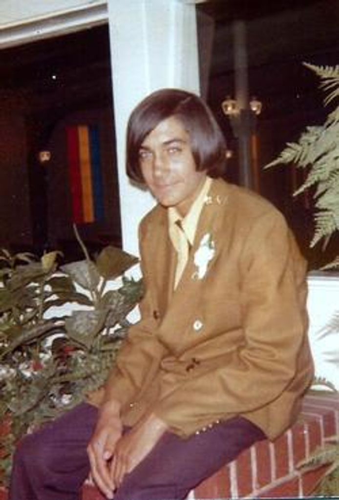 Jerry Luther Thompson Profile Photo