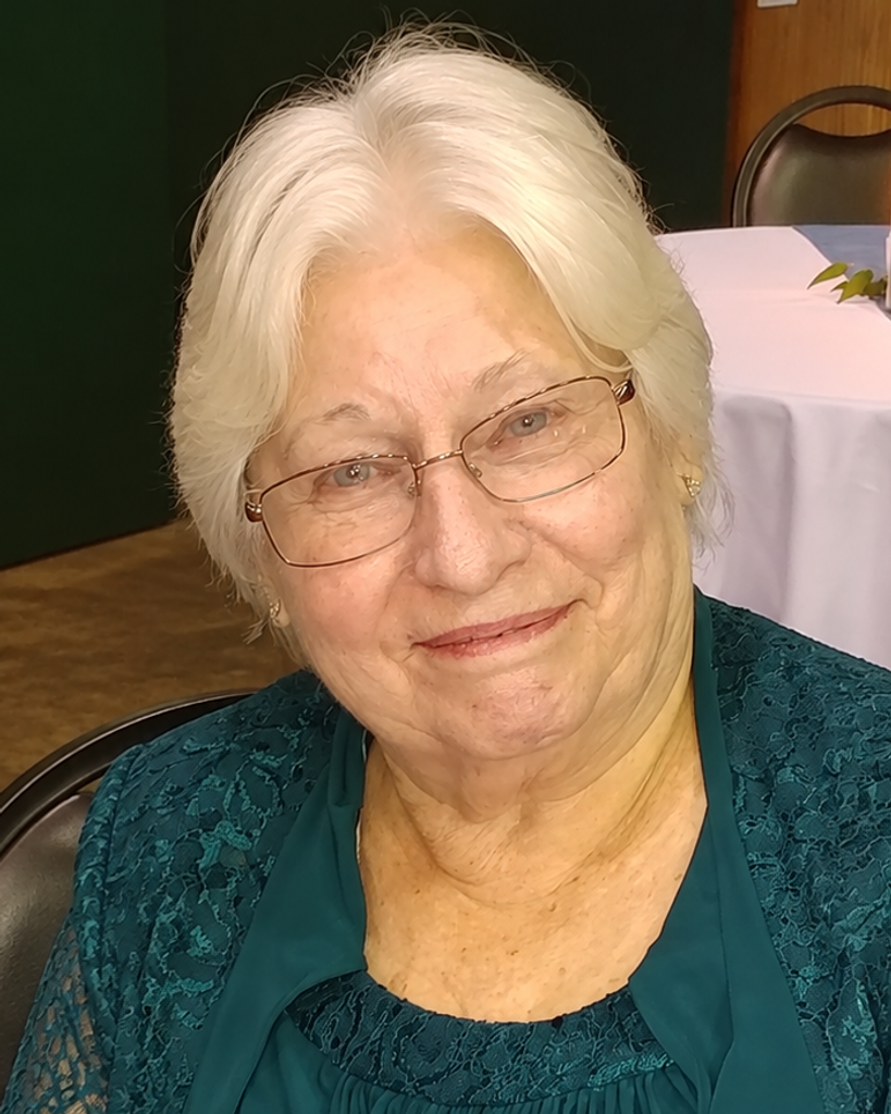 Karen T. (Majewski) Lattari
