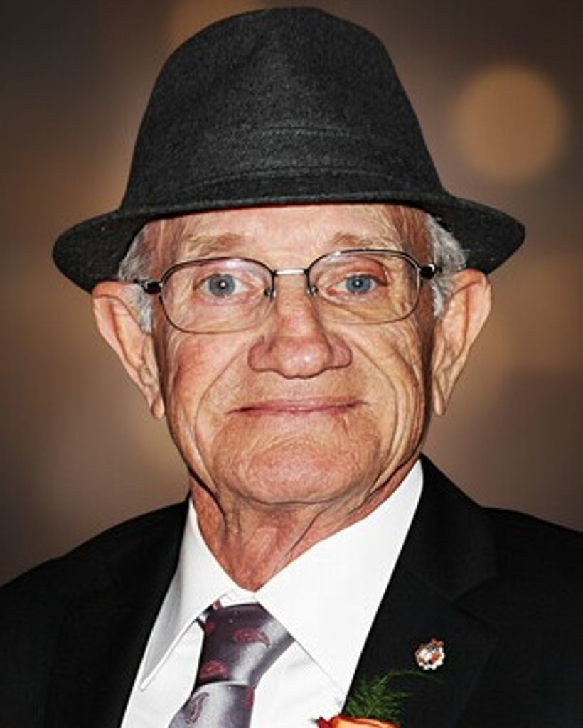 Thomas E. Knowles Profile Photo