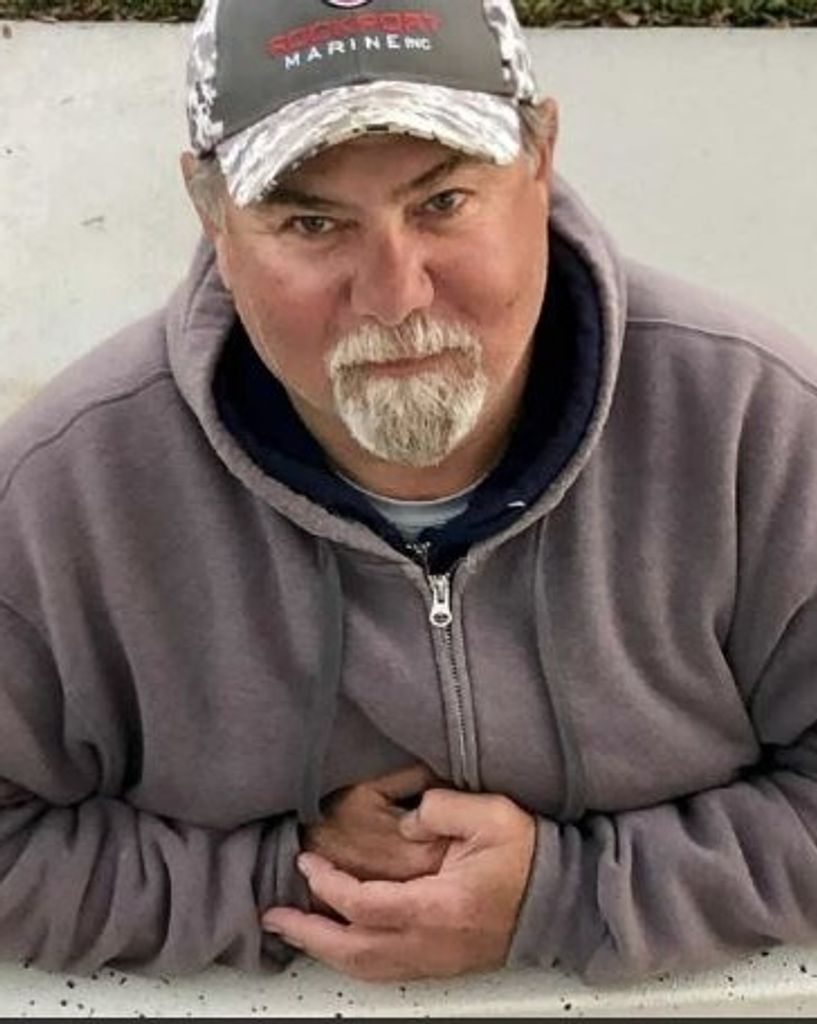 Sandy Poole Profile Photo