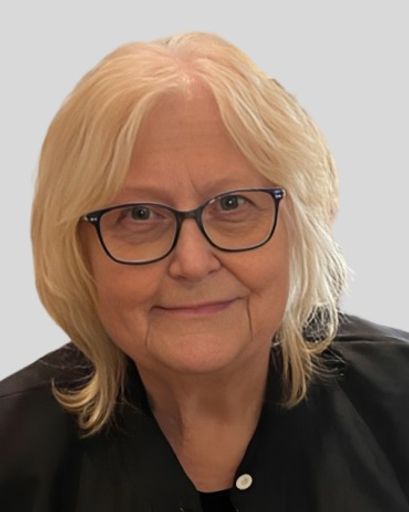 Vicki Severe Profile Photo