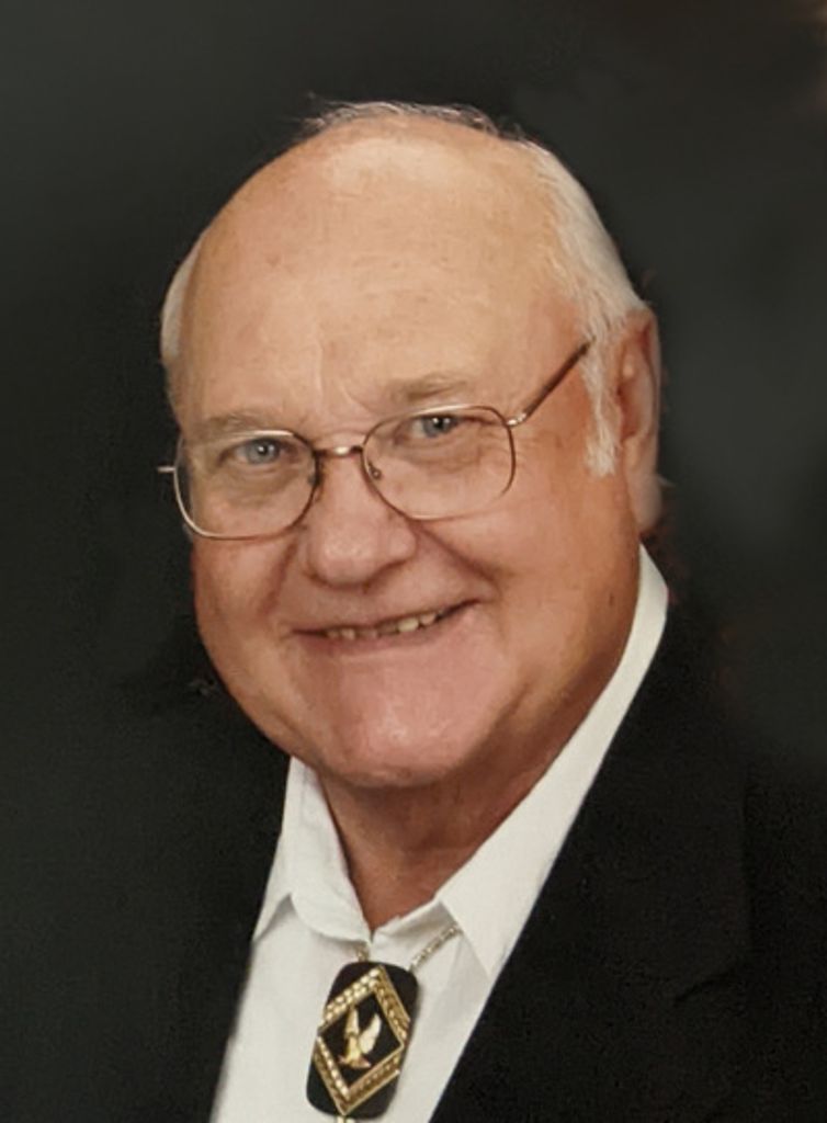 Lee Iverson Profile Photo