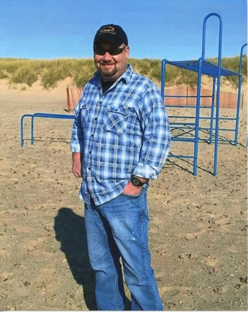 William "Luke" Hartt