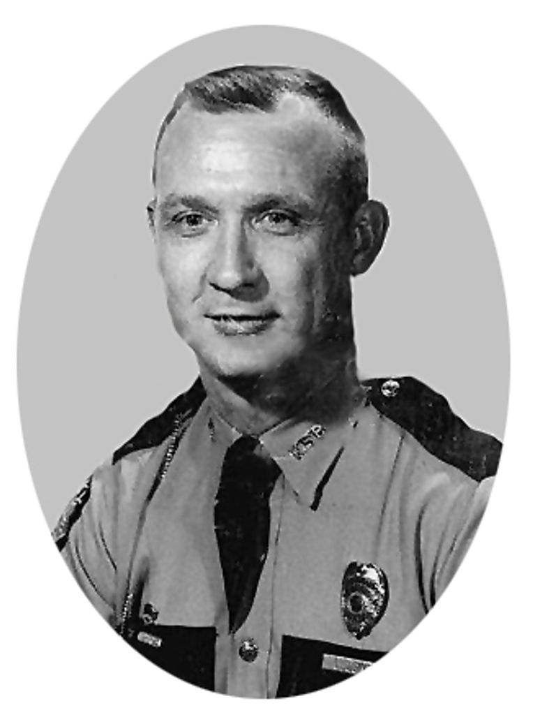 Lonnie Tanner Leach
