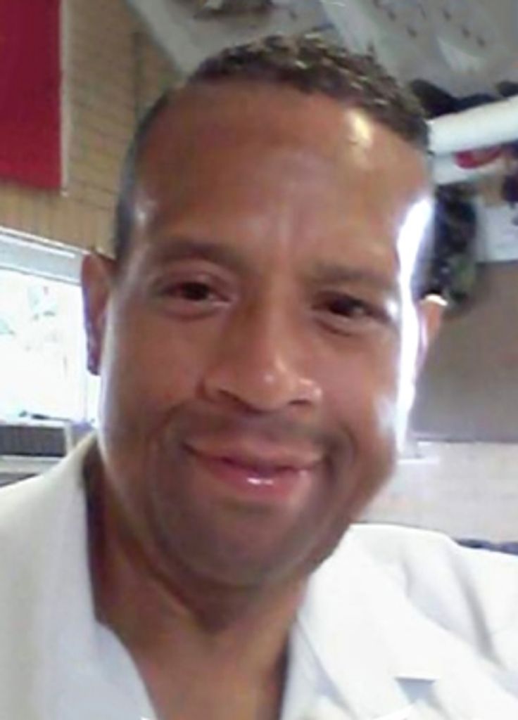 Vernon Leon Jr. Alexis