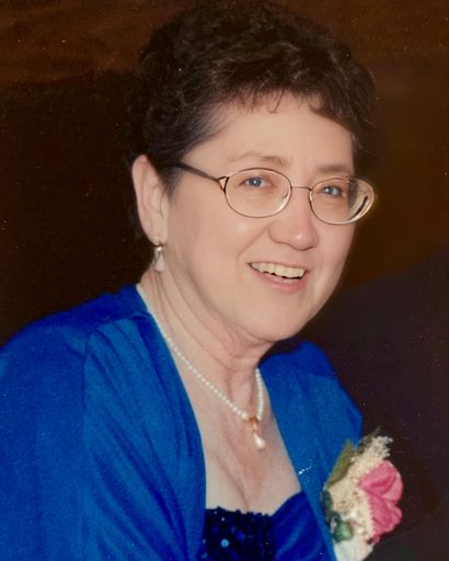 Lydia Kuhr Profile Photo