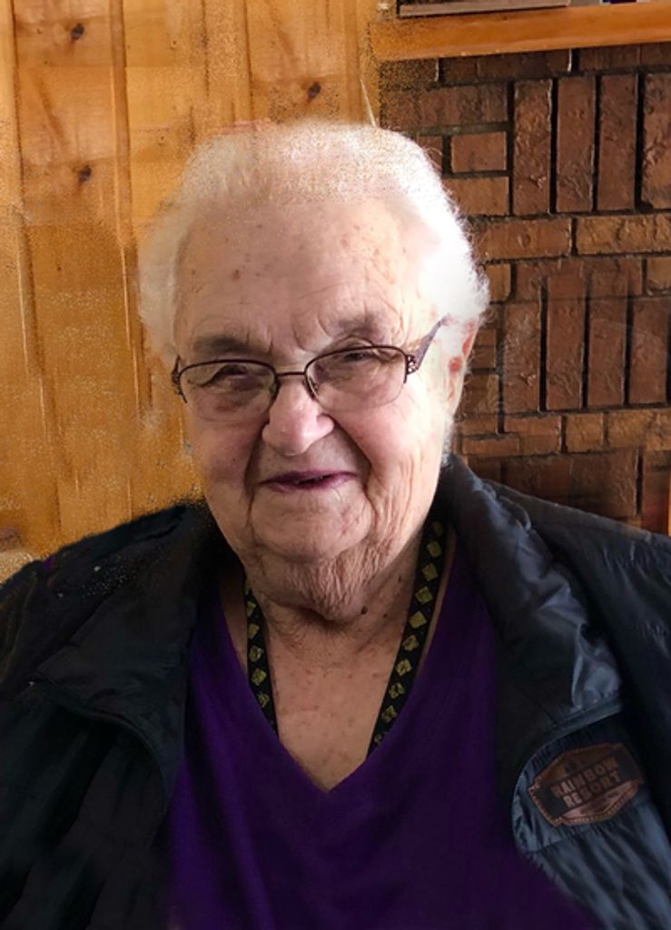 Iris Schumann Profile Photo