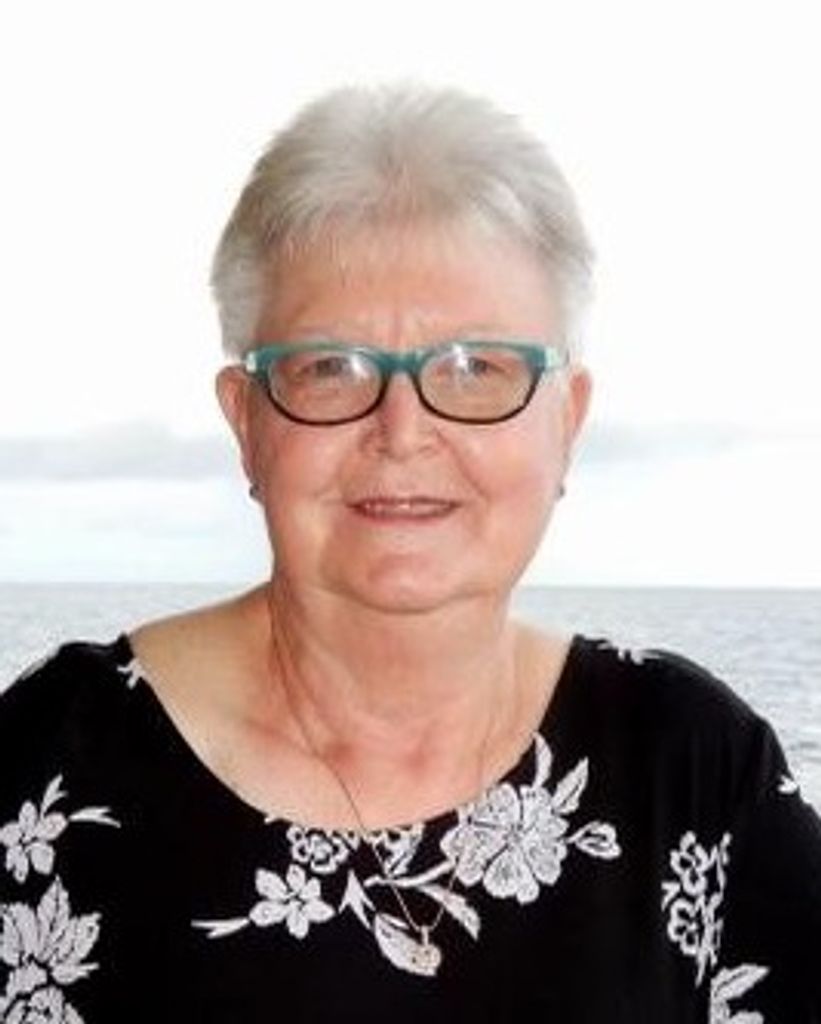 Kay Carol Leslie Profile Photo