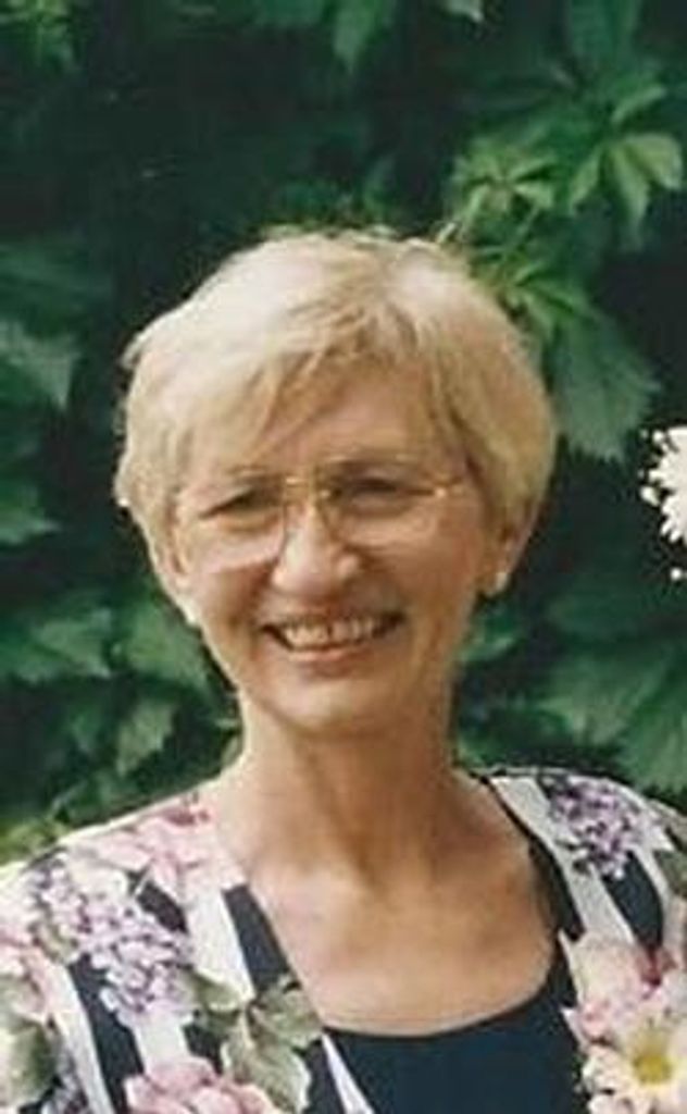 Josephene "Jo" Larsen