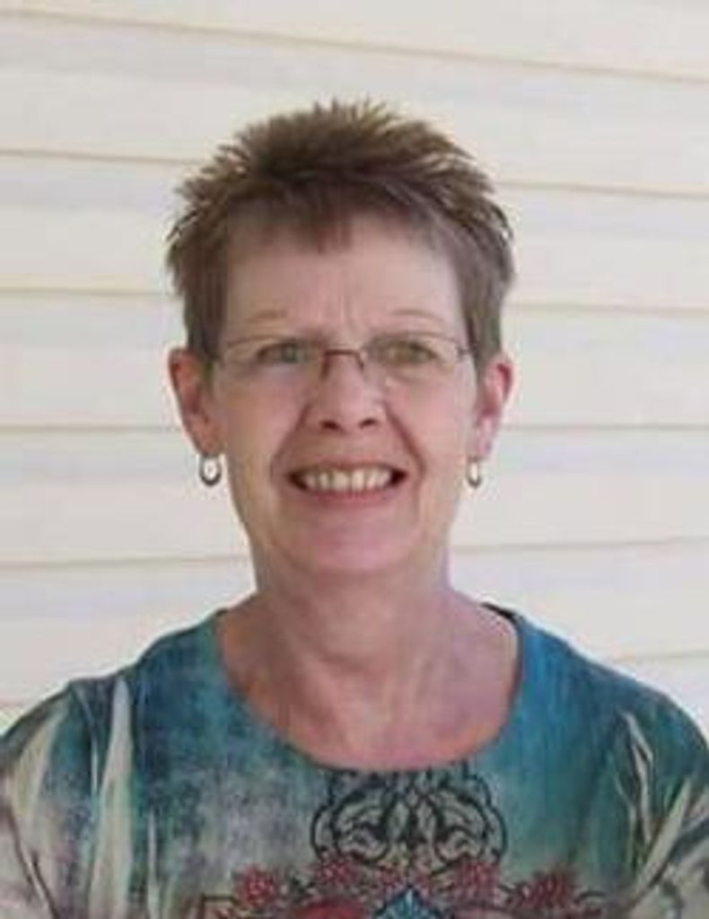 Cindy (Flaugher) Alieksaites Profile Photo