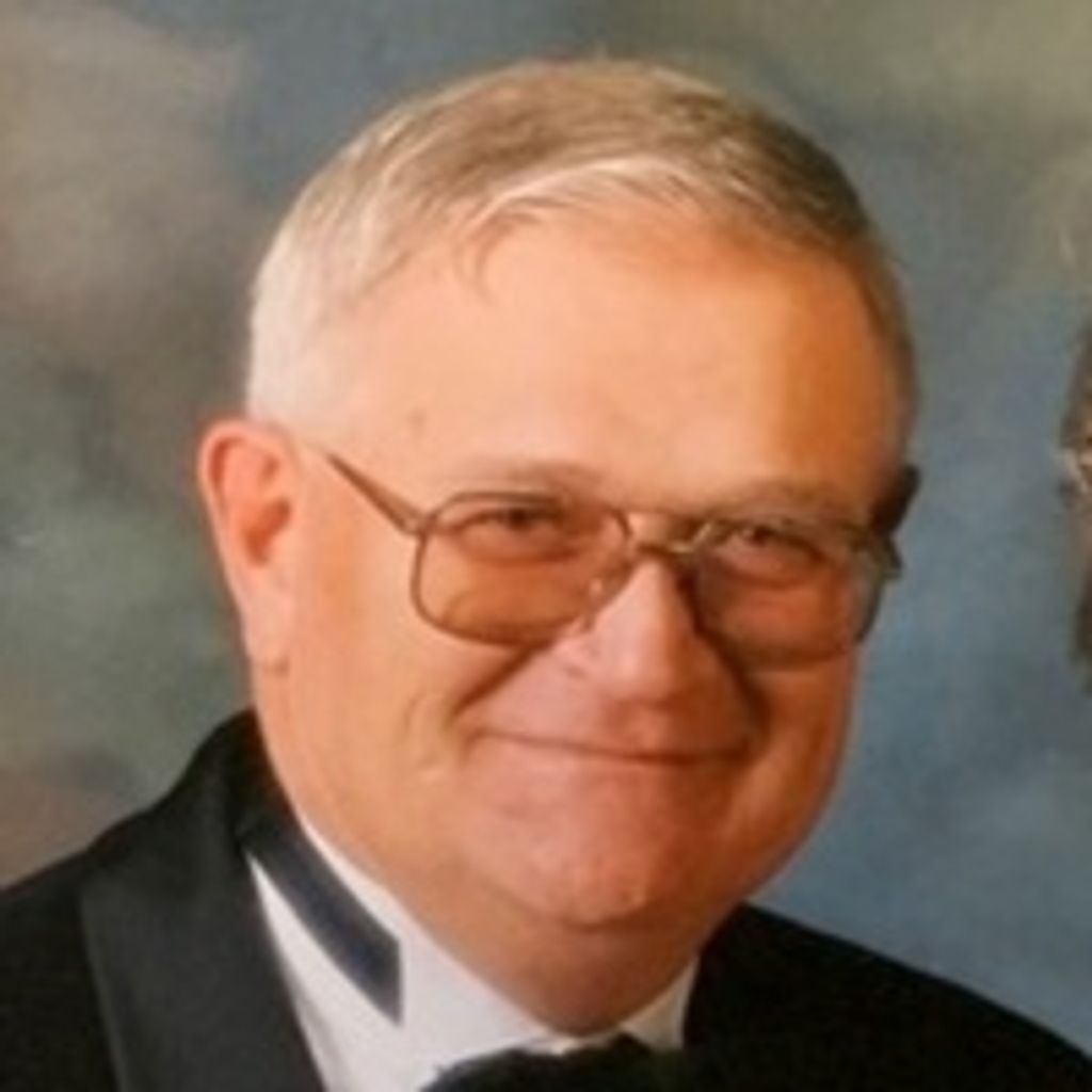 Lloyd Hugo Walker