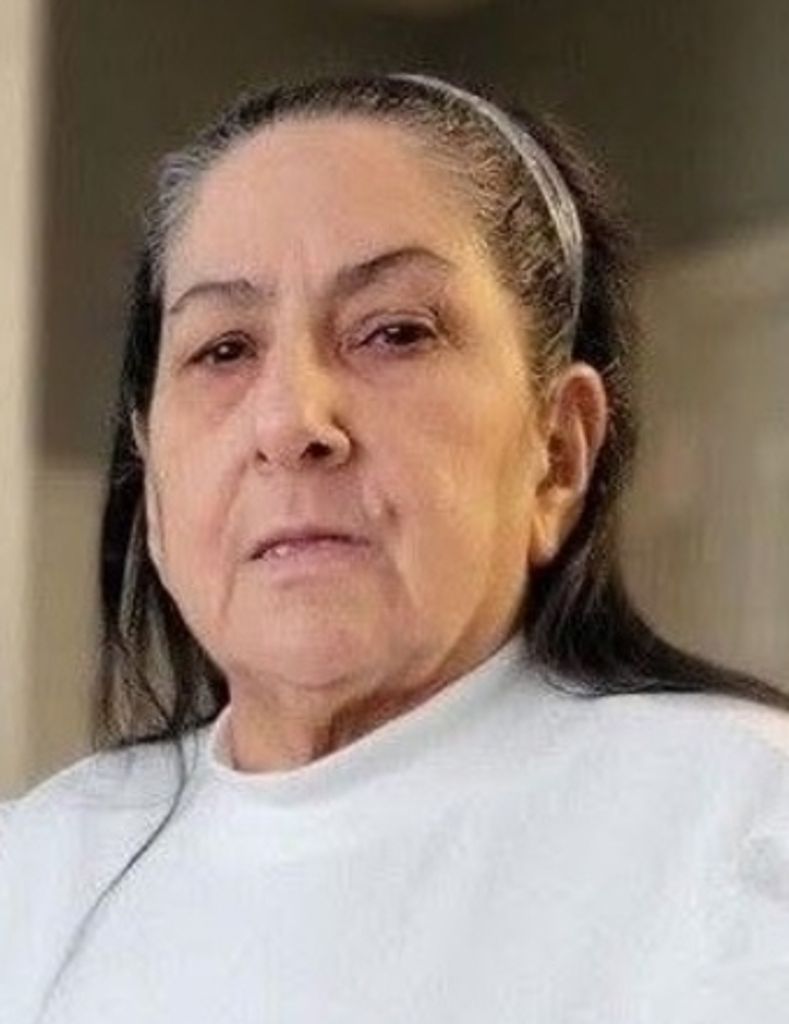 Migdalia  Castro Reyes Profile Photo