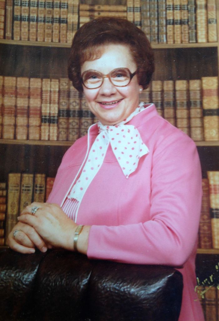 Lillian Bertollt