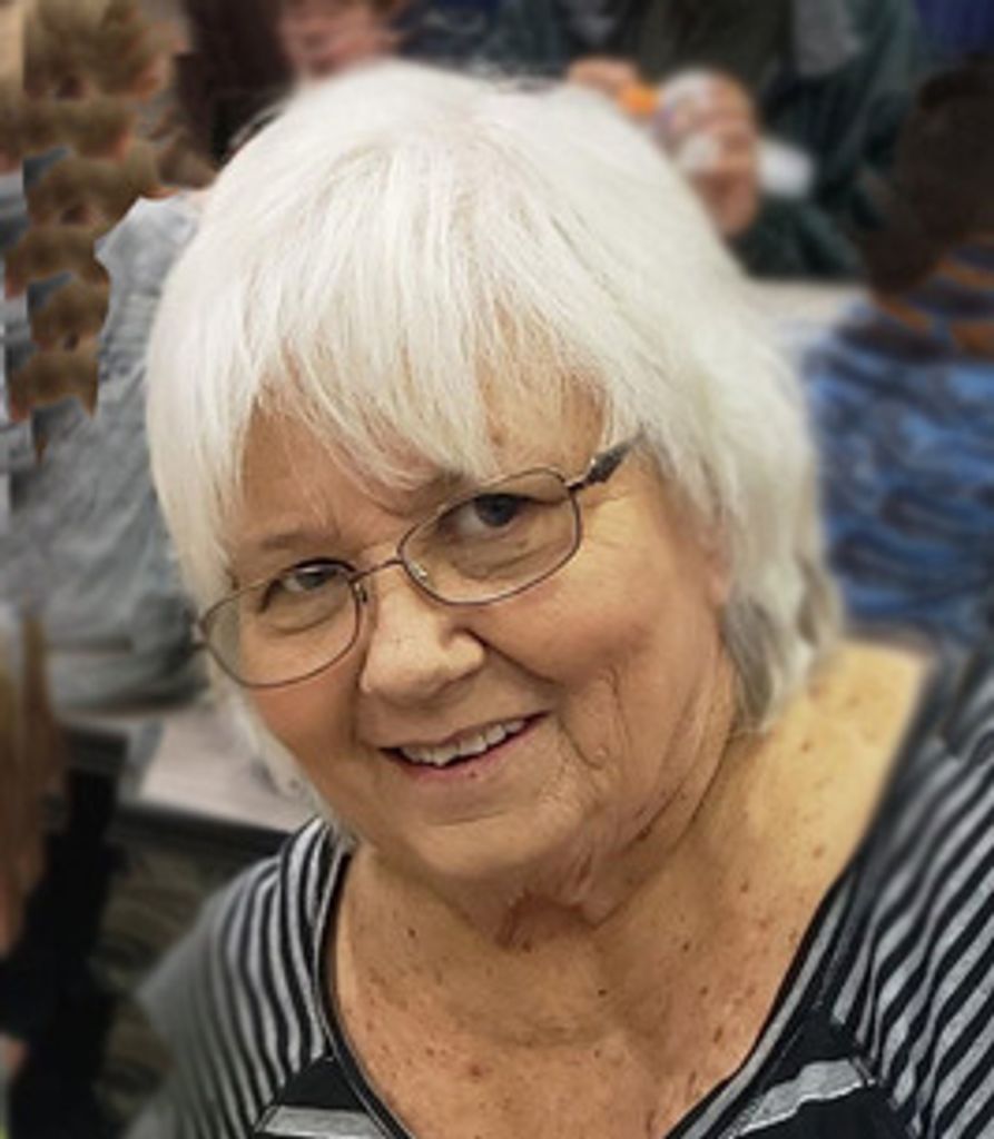 Iris  Vickey Sanders