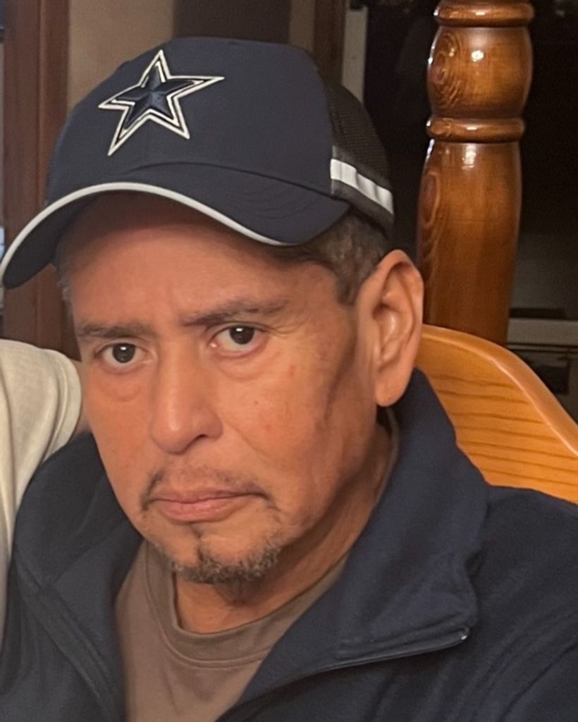 Noel Labastida Profile Photo