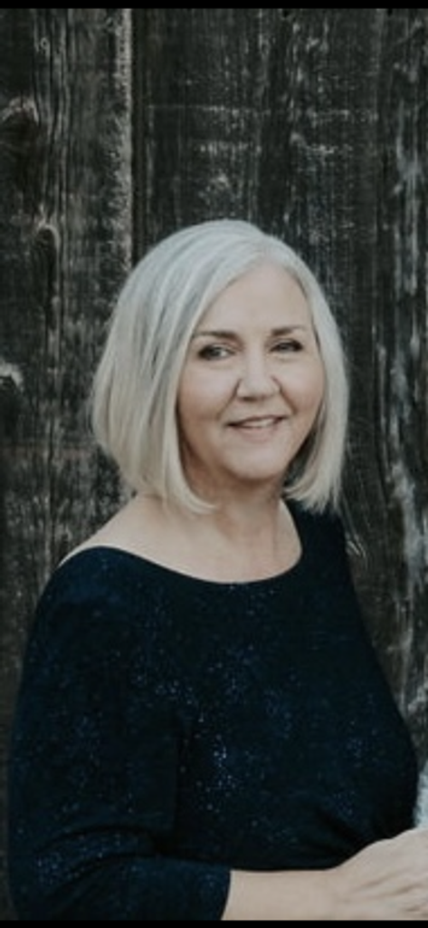 Sherry Lynn Henderson Profile Photo