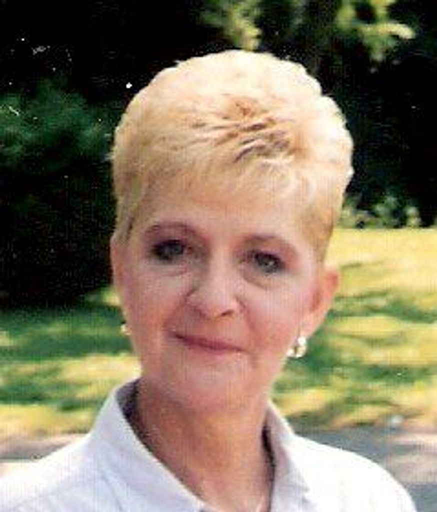 Bonnie  Lou Reischl-Rose
