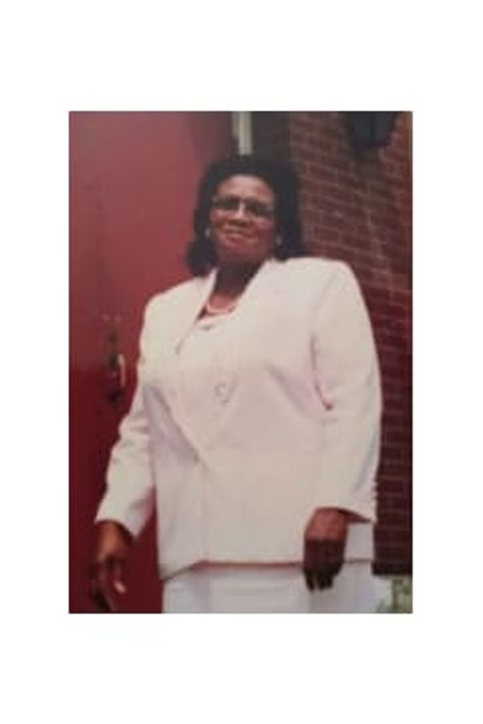 Ms. Eva   Windham