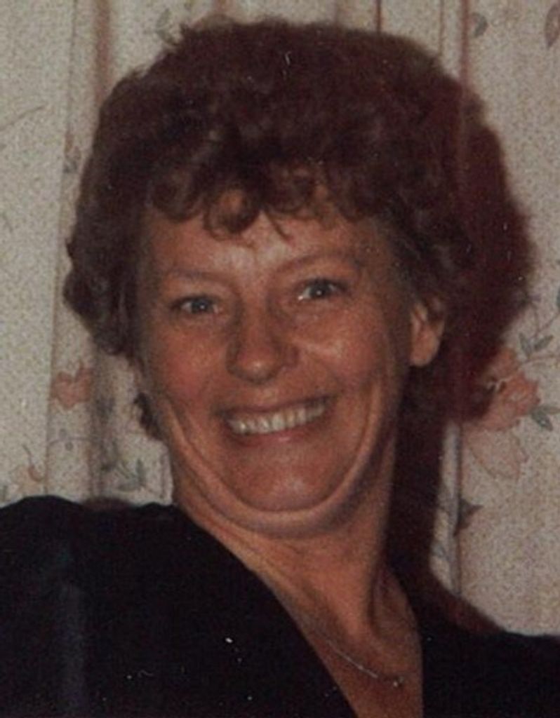 Luann T Howard