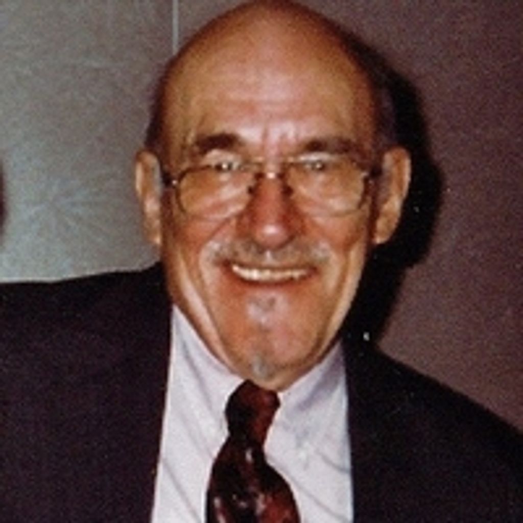 Lowell Collins Profile Photo