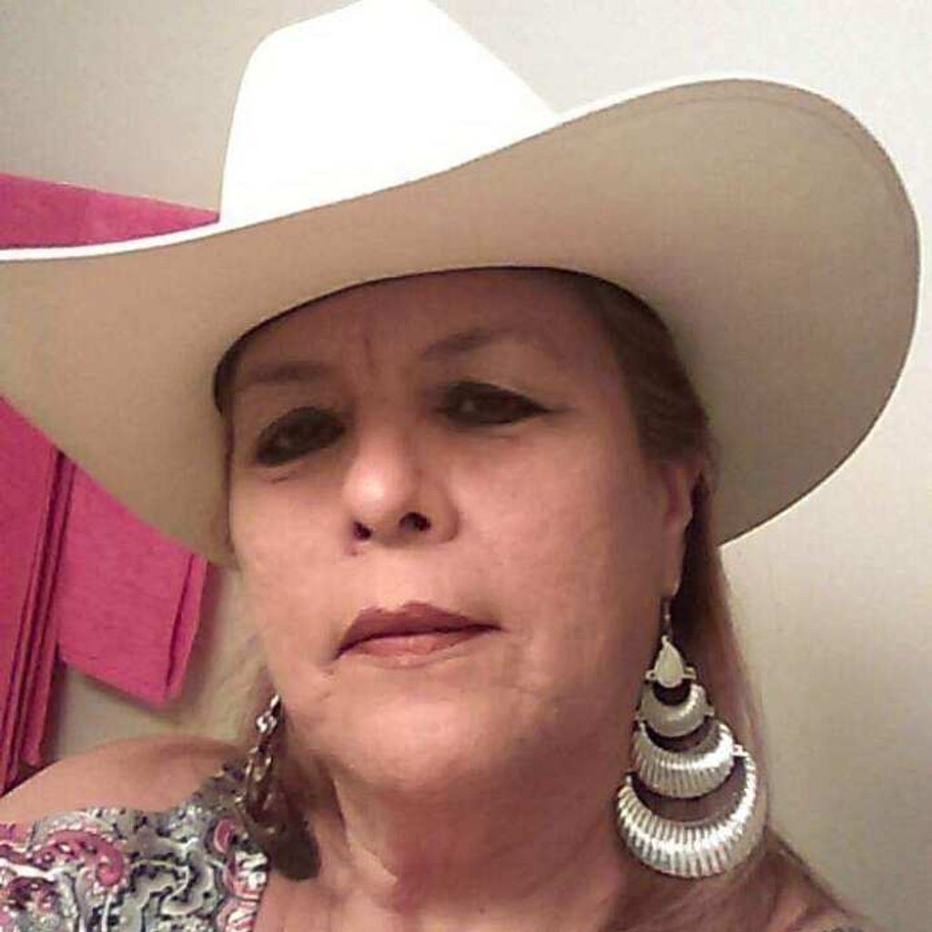 Sylvia  R Mims