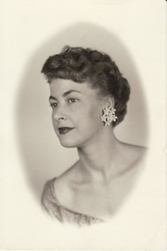 Zena Louise Troese Profile Photo